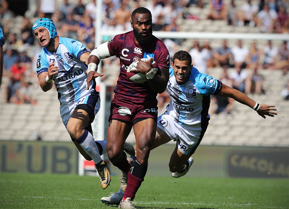 Semi Radradra, le centre de l'UBB face à Montpellier