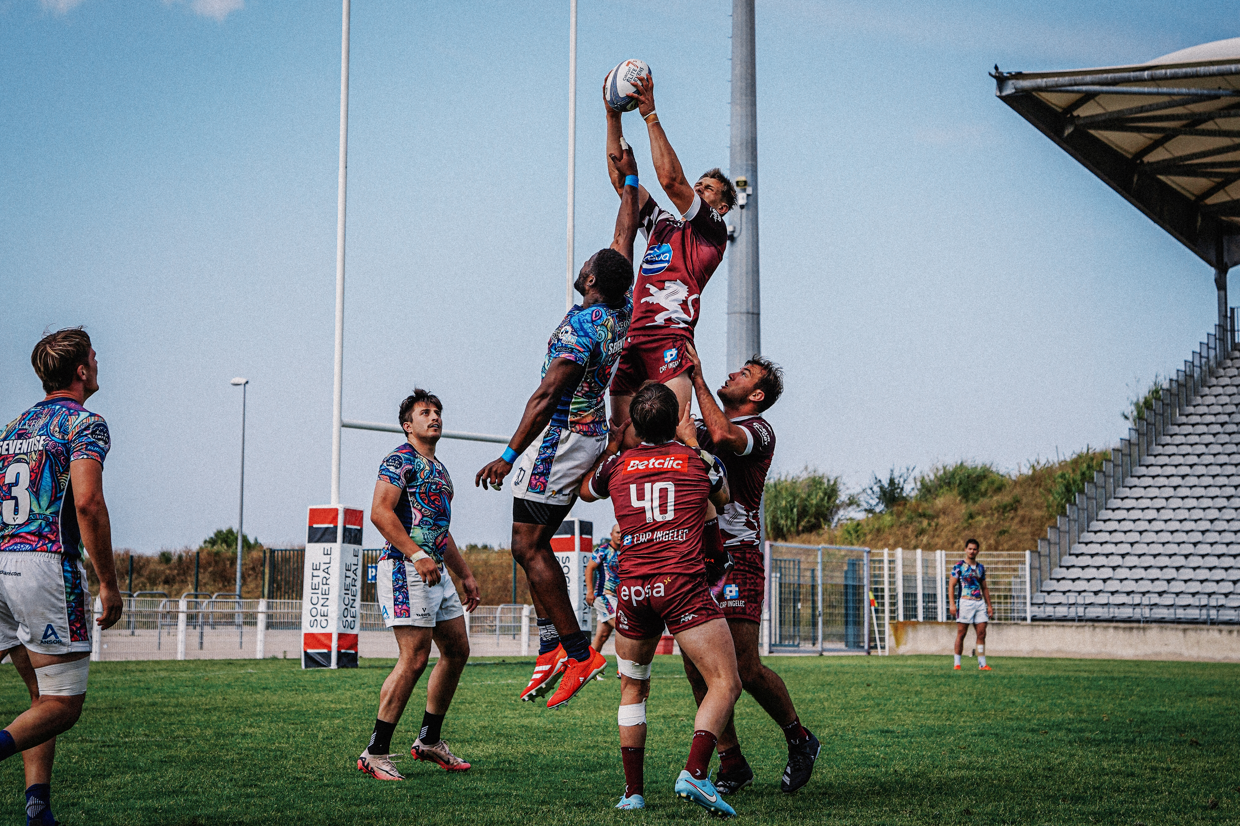 La bataille dans les airs face aux Seventise